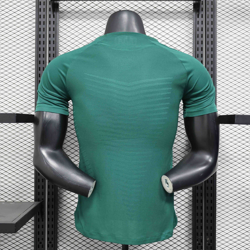 CAMISA VERSÃO PLAYER DO REAL MADRID 25/26 VERDE