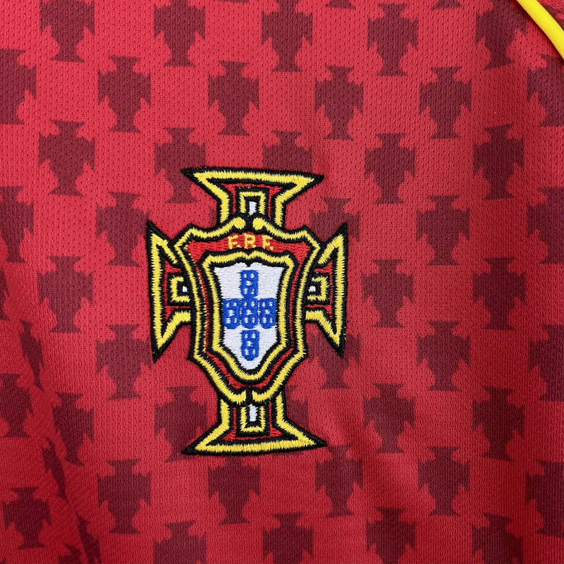 CAMISOLA RETRO DE PORTUGAL 04/05 VERMELHO