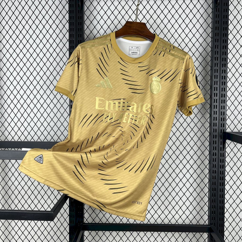 CAMISA DO REAL MADRID 25/26 DOURADO TREINO